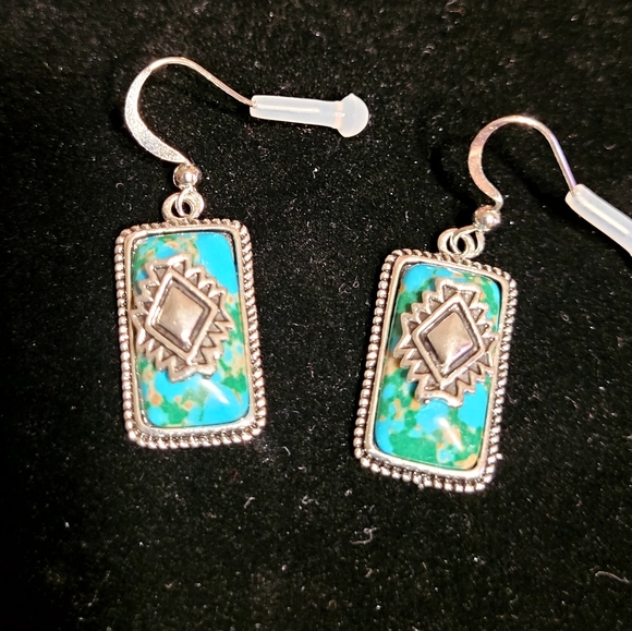 Southwestern Boho Turquoise and Silver Earrings - Picture 3 of 7